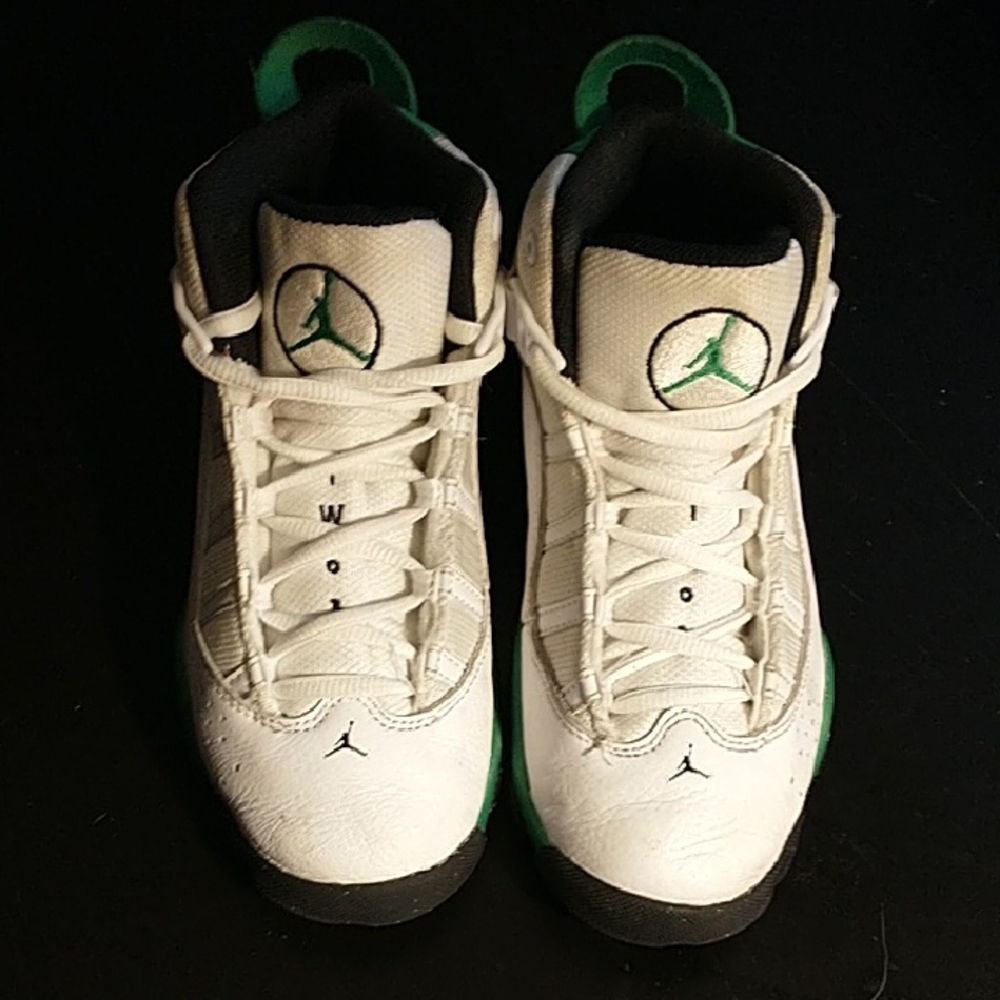 Jordan 6 Rings Green,Black and White Sneakers Youth Size 2